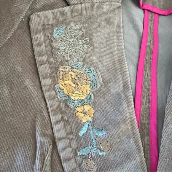 New True meaning corduroy embroidered floral jacket size Large New With Tags A7 - Picture 13 of 16